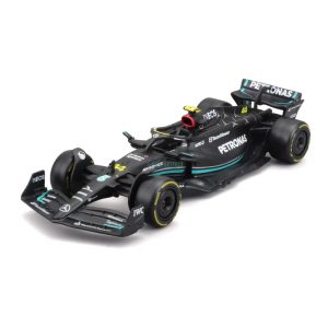 Bburago 1:43 modell -Mercedes-AMG Petronas W14 44 Lewis Hamilton - gyüjtőknek