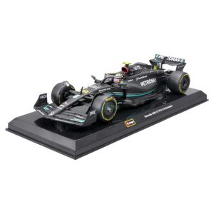 Bburago Prémium 1:24 modell 2023 F1 Mercedes-AMG Petronas W14 44 Lewis Hamilton  - gyüjtőknek, vitrindobozban