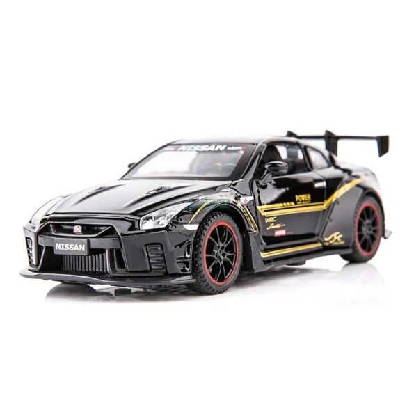 Fém autó model 1-32 Nissan GTR R35 fekete